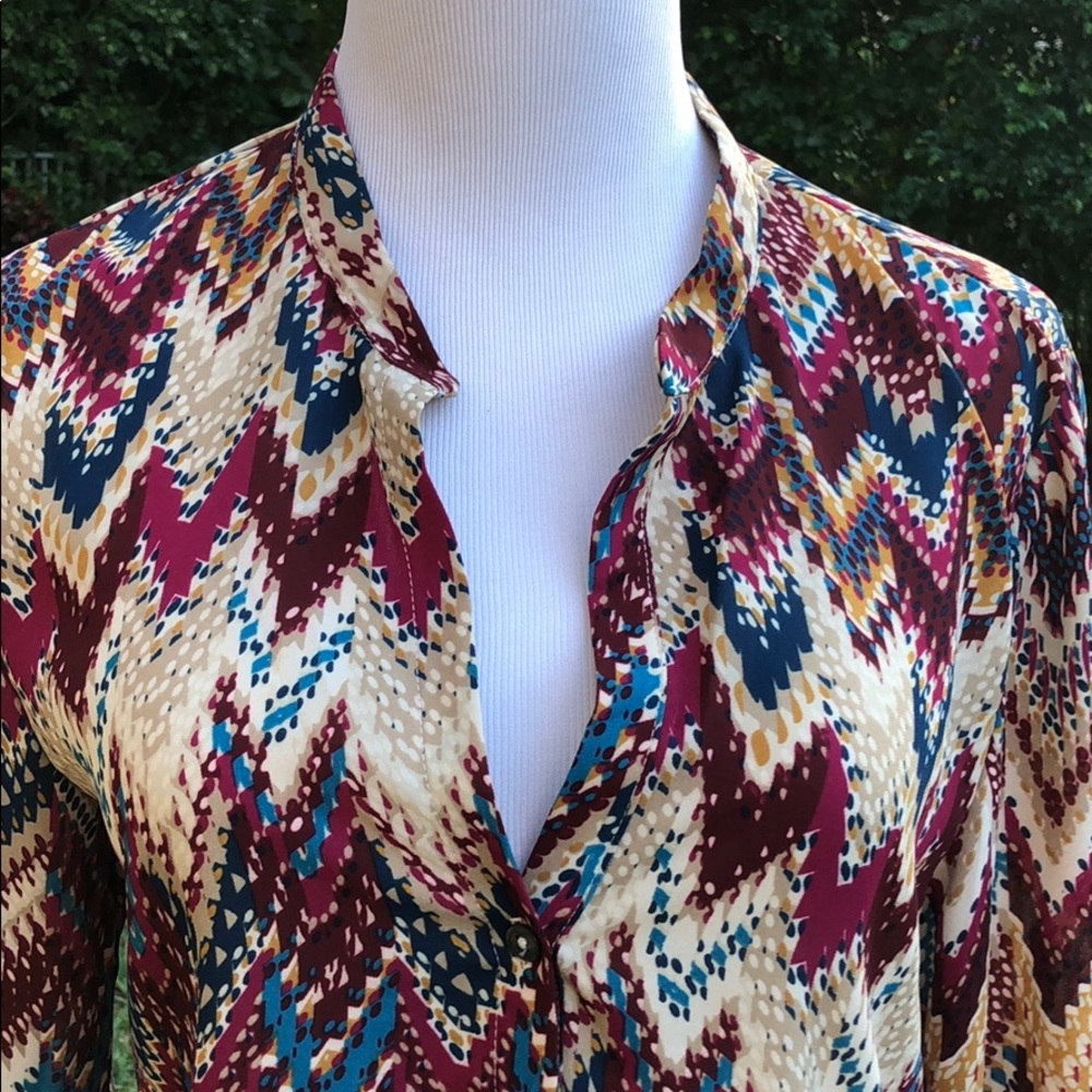 Olivacious blouse - Picture 2 of 3